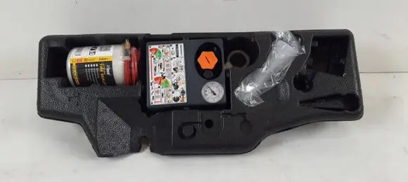 Volvo V60 Tool set 