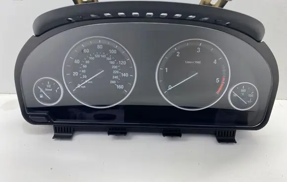 BMW 5 F10 F11 Speedometer (instrument cluster) 9265181