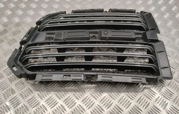 Dodge RAM Front grill M0LD060RH
