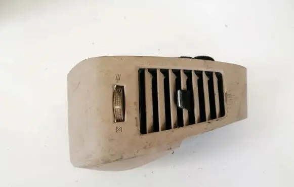 Nissan Murano Z50 Dash center air vent grill 68760ca000
