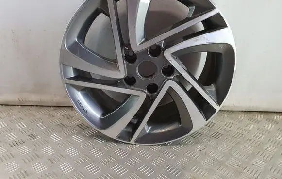 Nissan Qashqai R17 alloy rim KE4094E200 8201485175