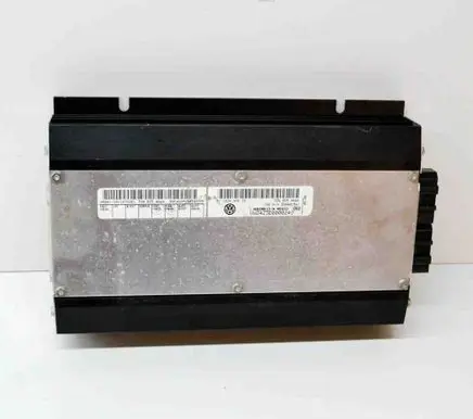Volkswagen Phaeton Sound amplifier 3D0035466A