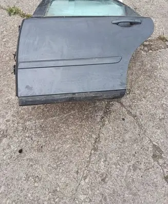 Volvo V50 Rear door