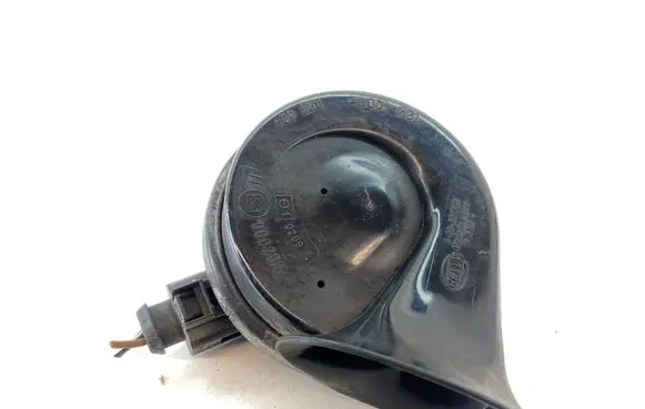 Volkswagen PASSAT B6 Horn signal 3C0951223