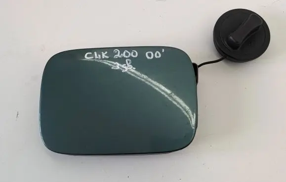 Mercedes-Benz CLK A208 C208 Fuel tank cap A2015842939