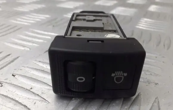 Mazda 5 Light relay 134139