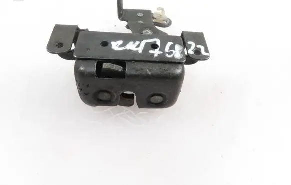Nissan Pathfinder R50 Tailgate window lock/catch/latch 