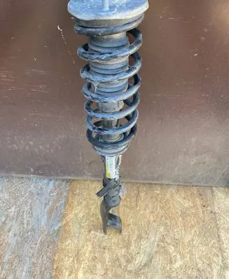 Mercedes-Benz GLC X253 C253 Front shock absorber with coil spring A2533202666