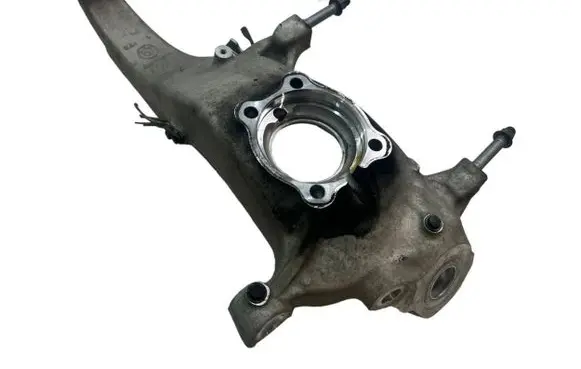 BMW M8 F93 Gran Coupe Front wheel hub spindle knuckle 7857011 7991023