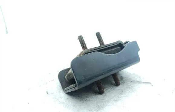 Iveco Daily 5th gen Engine mount bracket