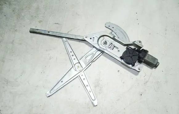 Renault Kangoo I Front door window regulator with motor 8200188551 400664