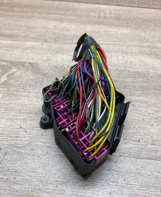 Audi A6 S6 C6 4F Fuse box set 8D1941824