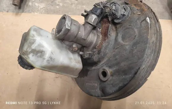 Renault Laguna II Brake booster 8200001577A 03787402014 03797402014