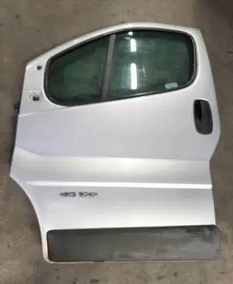 Renault Trafic II (X83) Front door 600100