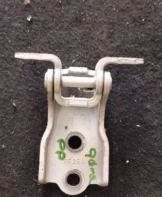 Opel Antara Front door upper hinge 