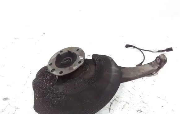Porsche Cayenne (92A) Front wheel hub spindle knuckle