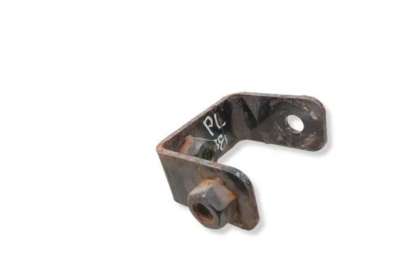 Mercedes-Benz B W246 W242 Engine mounting bracket 