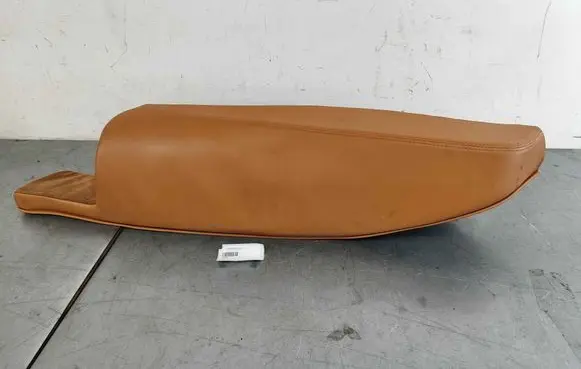 Maserati Quattroporte Rear seat side top trim 12224