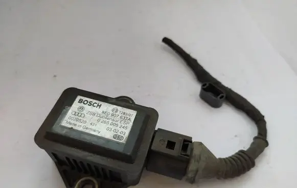 Volkswagen PASSAT B5.5 ESP acceleration yaw rate sensor 8E0907637A 0265005245