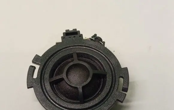 Audi A6 S6 C6 4F Front door high frequency speaker 4F0035399A