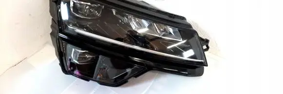 Skoda Karoq Headlight/headlamp 57B941016C