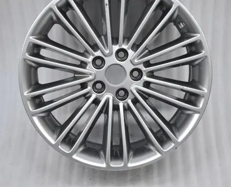 Ford Mondeo MK V R18 alloy rim 
