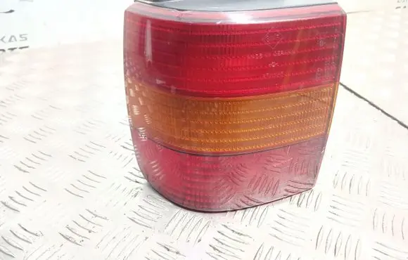 Volkswagen PASSAT B4 Rear/tail lights 63297 3A9945111