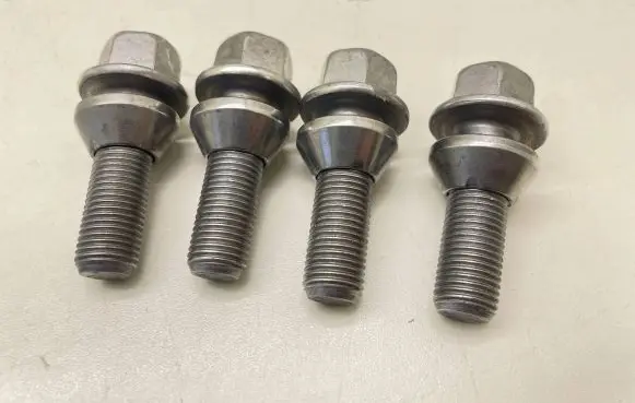 Volvo XC60 Nuts/bolts 31305908