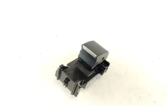 Toyota RAV 4 (XA50) Electric window control switch 3361V93
