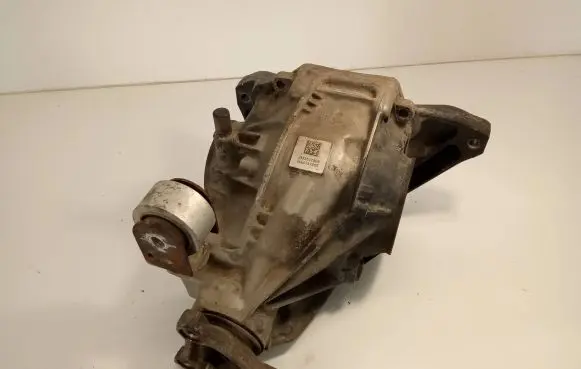Mercedes-Benz GLC C253 Rear differential 2133502008 1646767005