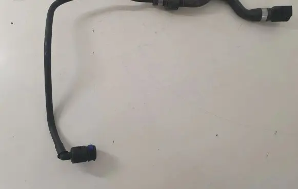 BMW 7 F01 F02 F03 F04 Engine coolant pipe/hose 7575435