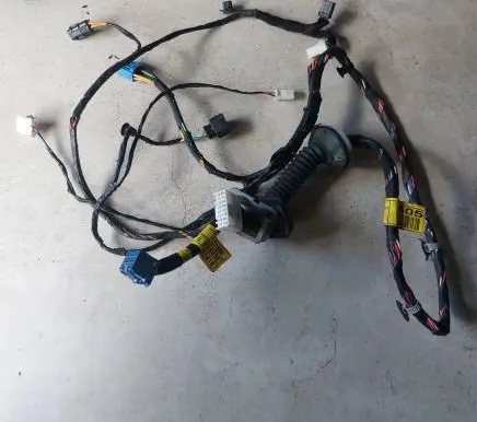 Hyundai Tucson JM Front door wiring loom 2E05006040 FRDR11 91610