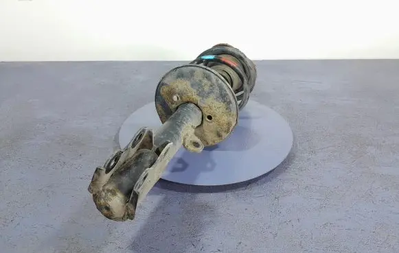 Toyota Prius (XW20) Front shock absorber/damper 48520-47061
