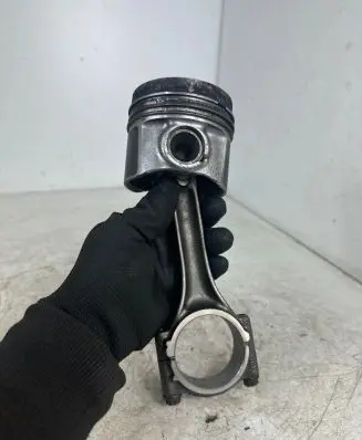 Volkswagen Polo V 6R Piston with connecting rod 04BF LVD6