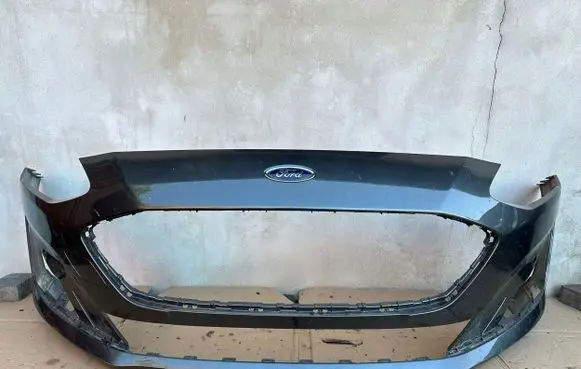 Ford Focus Front bumper