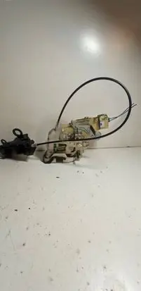 Toyota Yaris Front door lock (next to the handle) 