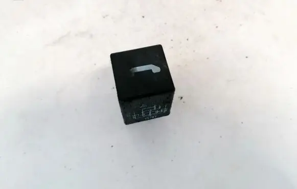 Volkswagen Sharan Other relay 3b0035731 wl050201006