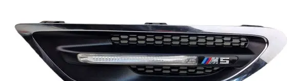 BMW 5 F10 F11 Fender grill 7903879 8049743