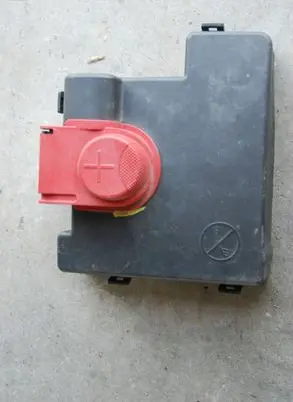 Iveco Daily 6th gen Fuse box cover 5801642278