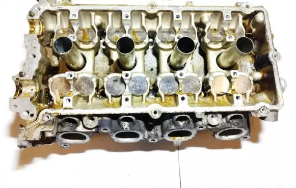 Mitsubishi Colt Engine head 4a9