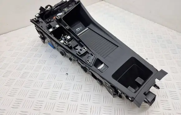 Peugeot 308 Center console 9835860680 T0550260 2571165X