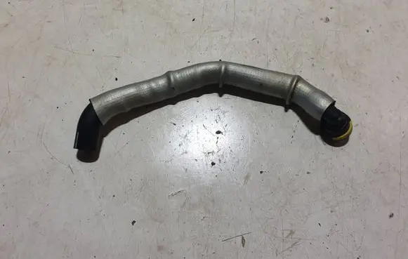 Renault Captur Coolant pipe/hose AW13