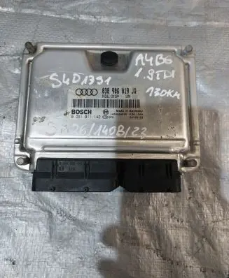 Audi A4 S4 B6 8E 8H Engine control unit/module 038906019JQ 0281011142
