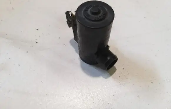 Windscreen/windshield washer pump