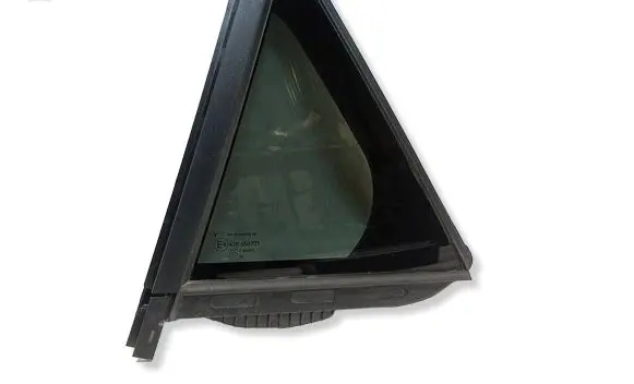 Peugeot 2008 II Rear vent window glass 9825845180 45848