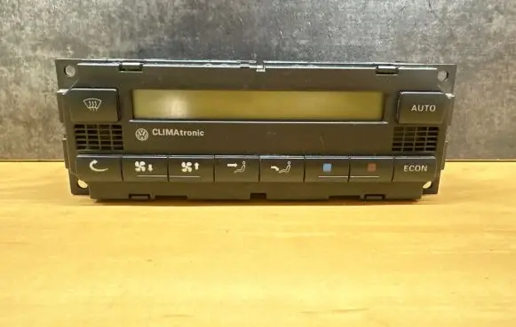 Volkswagen Golf IV Climate control unit 9341706004