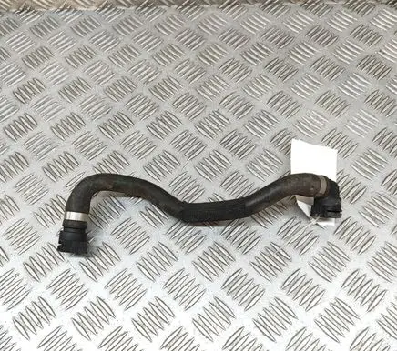 BMW 4 F32 F33 Engine coolant pipe/hose 8573187
