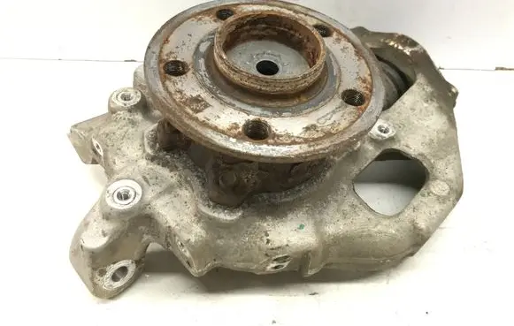 Mercedes-Benz GLE W167 Rear wheel hub spindle/knuckle 16710R