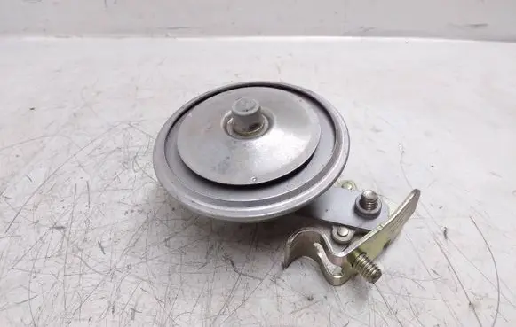 Volkswagen PASSAT B5 Horn signal 722367