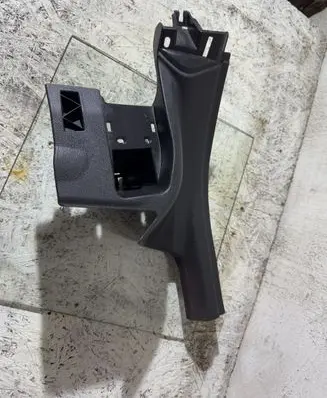 Opel Astra K Rear seat side bottom trim 13450608 322225228
